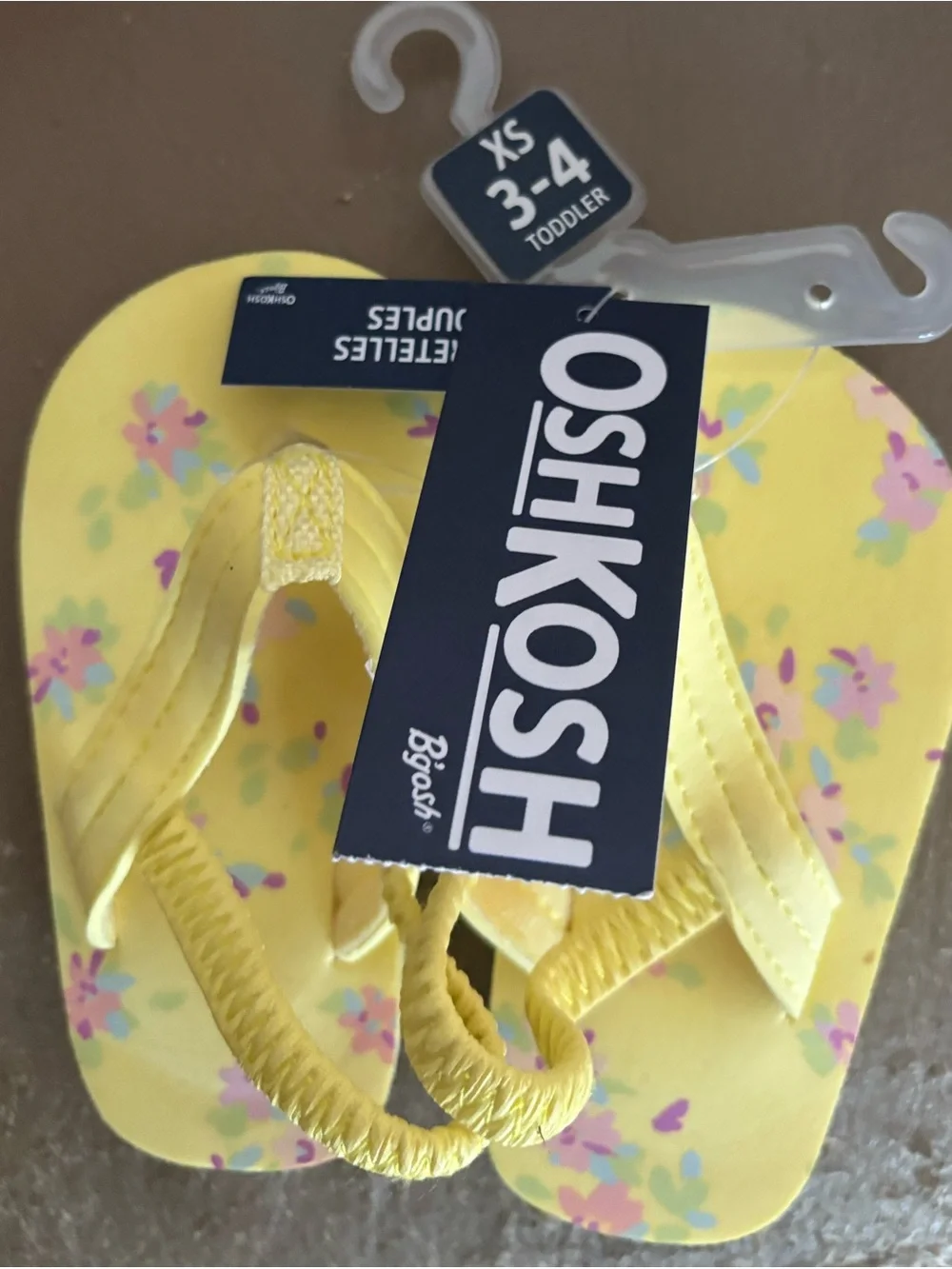 NWT XS 3/4 Oshkosh Yellow/purple  Floral Print slip on Flip-Flops.  Retail 14.99